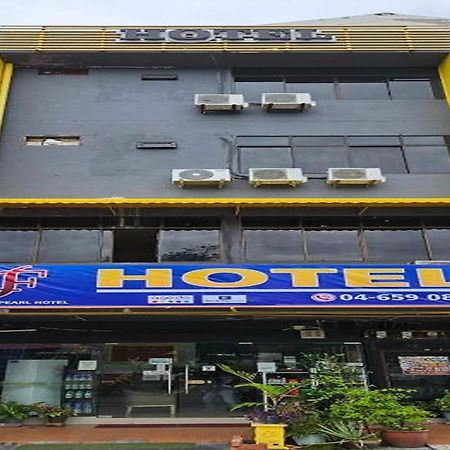 F Hotel Байан-Лепас Экстерьер фото